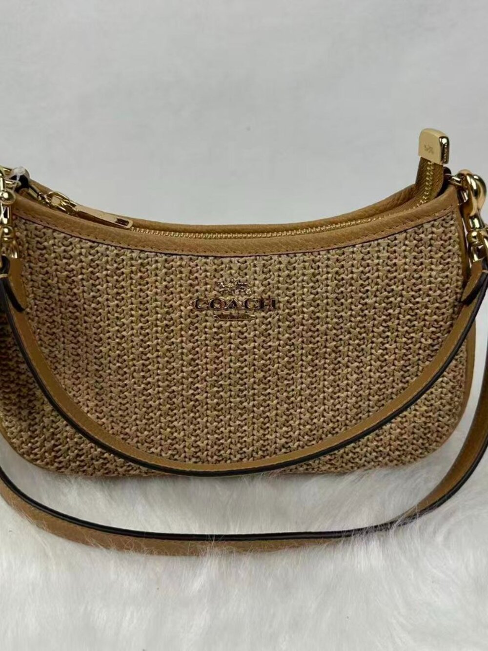 Coach Teri Shoulder Bag Crossbody With Charm Straw/Gold/Toast CEC43 NWT